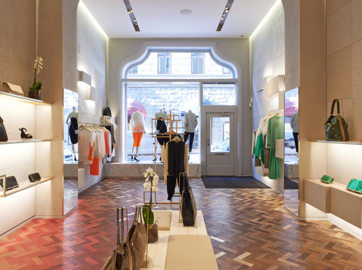 Stella McCartney Milan Store by APA